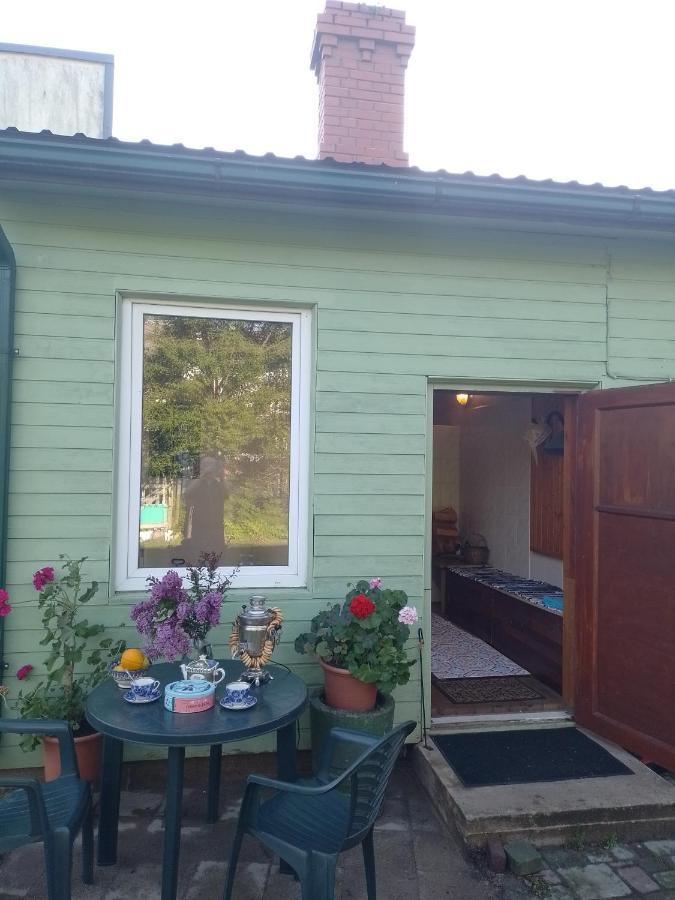 House, Garden & Sauna. Free Parking. Train Stop-200 M. Sea-1 Km. Jūrkalne Εξωτερικό φωτογραφία